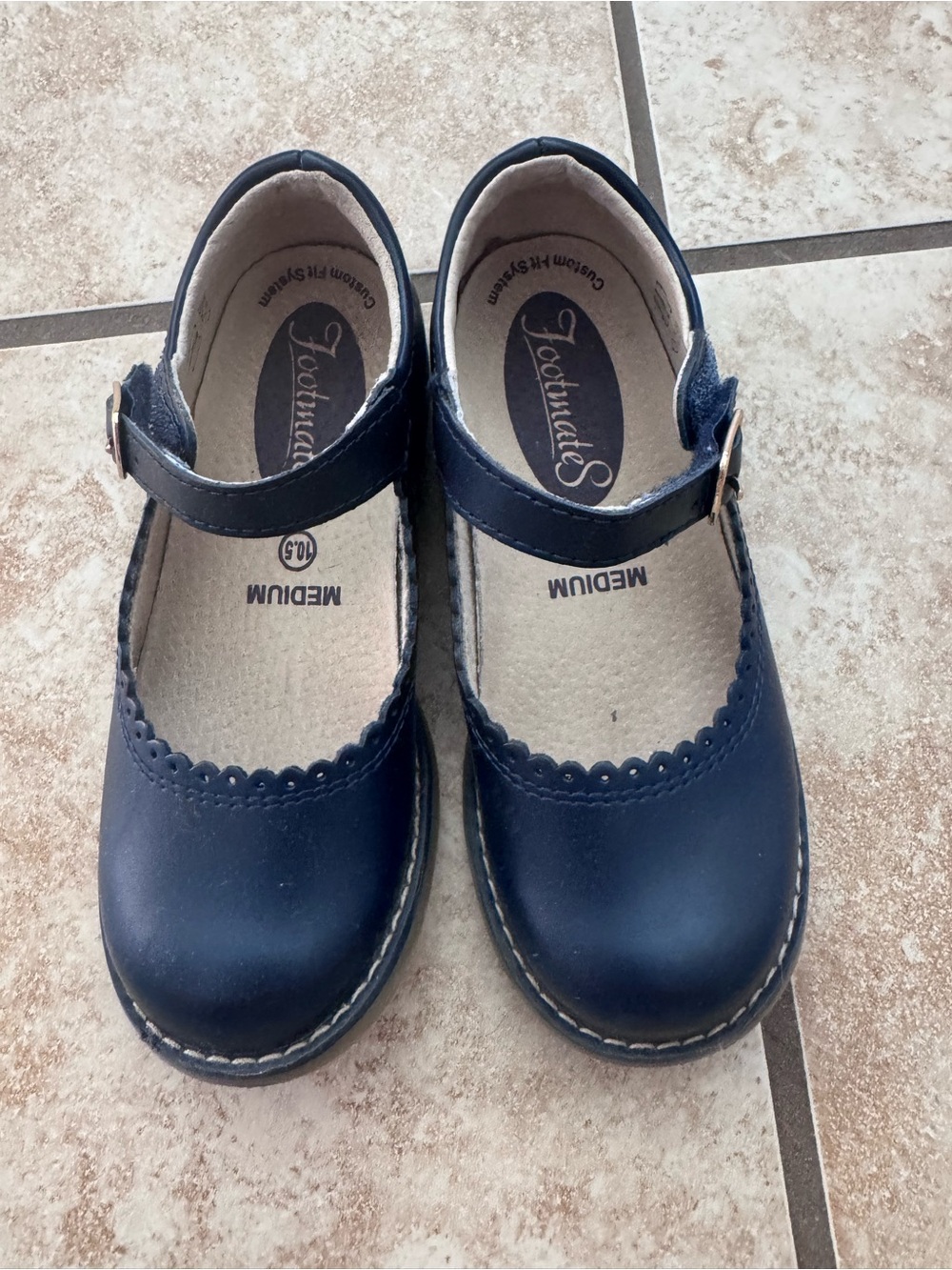 FootMates Navy Girls Mary Jane Dress Shoes with Scalloped Edge